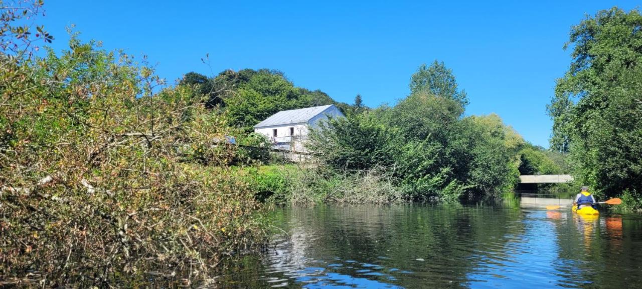Lodge Avec Vue Sur La Riviere Lannion Bagian luar foto